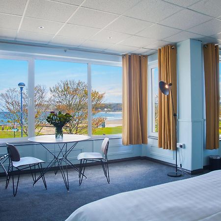 Marine Hotel Ballycastle Extérieur photo