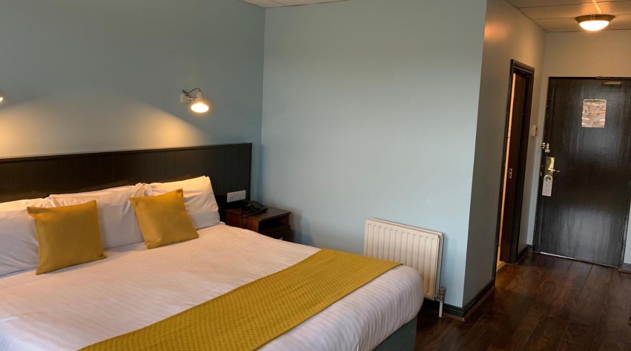 Marine Hotel Ballycastle Extérieur photo